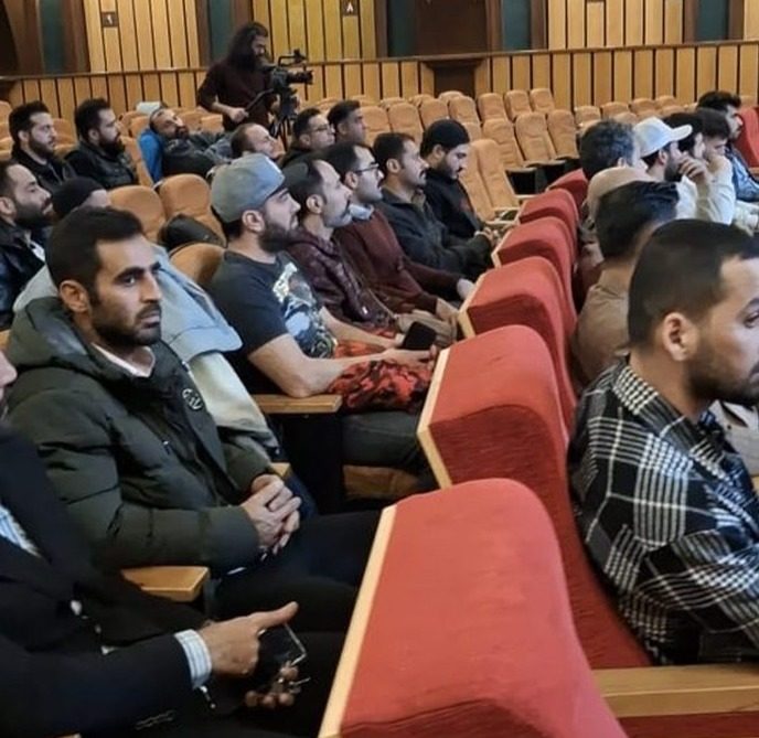 حضور اعضا در مجمع